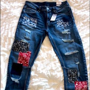Mens Rue 21 jeans size 32x32 NWT never worn.